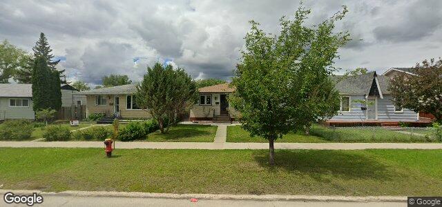 Larawan ng 652 Buchanan Boulevard sa Winnipeg, Manitoba
