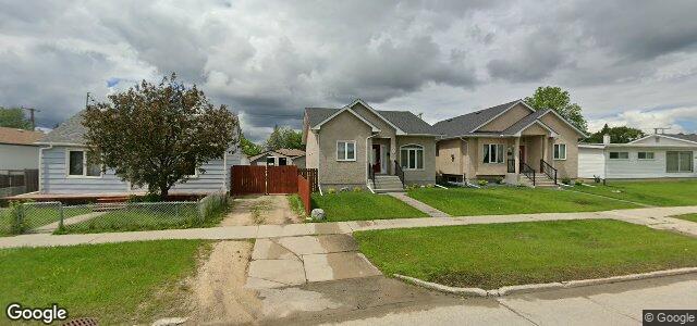 Larawan ng 660 Buchanan Boulevard sa Winnipeg, Manitoba