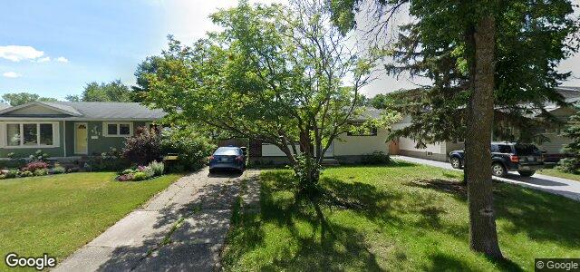 Larawan ng 677 Hamilton Avenue sa Winnipeg, Manitoba