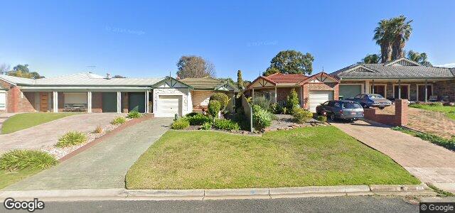 Larawan ng 71 Capulet Crescent sa Winnipeg, Manitoba