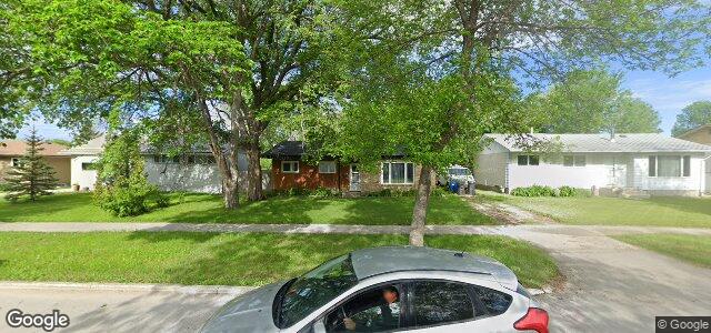Larawan ng 714 Isbister Street sa Winnipeg, Manitoba