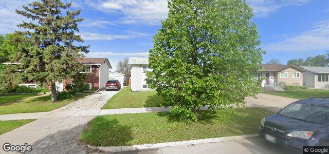 Larawan ng 736 Isbister Street sa Winnipeg, Manitoba