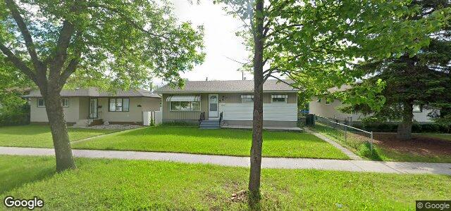 Larawan ng 747 Isbister Street sa Winnipeg, Manitoba
