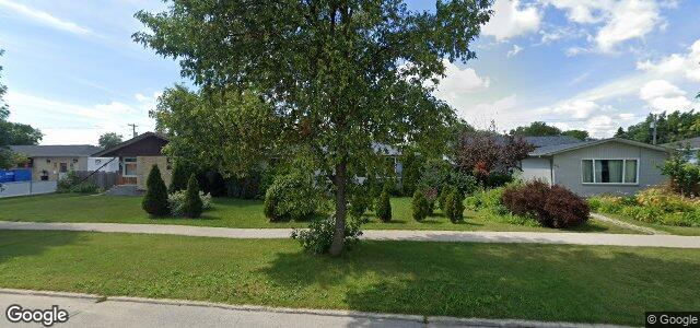 834 Buchanan Boulevard（加拿大曼尼托巴省温尼伯市）房屋照片