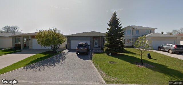 Larawan ng 90 Optimist Way sa Winnipeg, Manitoba