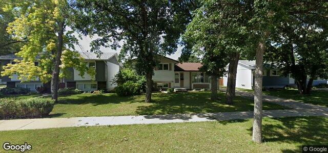 Larawan ng 900 Isbister Street sa Winnipeg, Manitoba