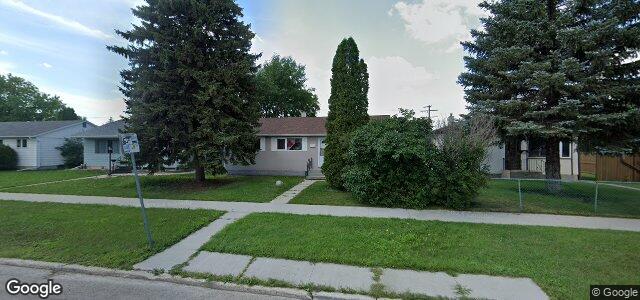 Larawan ng 928 Buchanan Boulevard sa Winnipeg, Manitoba