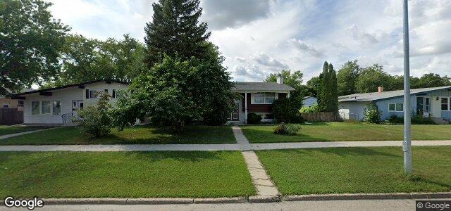 Larawan ng 950 Buchanan Boulevard sa Winnipeg, Manitoba