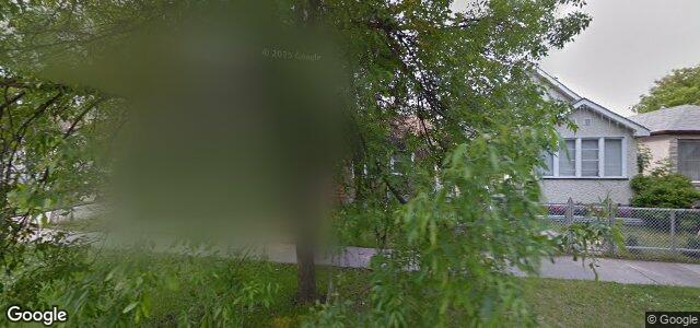 Larawan ng 1004 Alfred Avenue sa Winnipeg, Manitoba