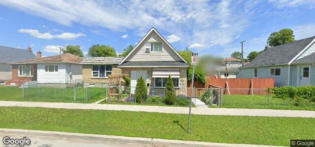 Larawan ng 1005 Burrows Avenue sa Winnipeg, Manitoba