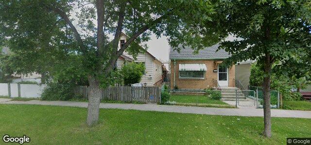 Larawan ng 1009 Magnus Avenue sa Winnipeg, Manitoba