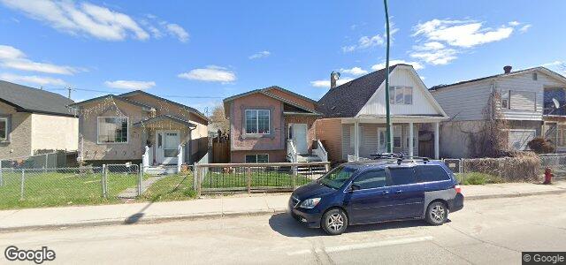 Larawan ng 1009 Selkirk Avenue sa Winnipeg, Manitoba