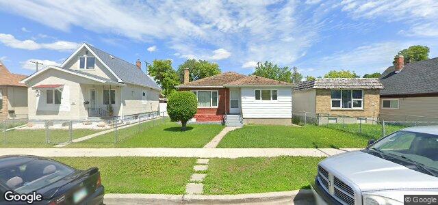 1011 Burrows Avenue（加拿大曼尼托巴省溫尼伯市）房屋照片