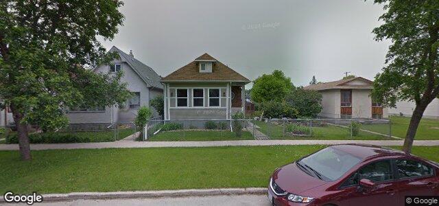 Larawan ng 1011 Manitoba Avenue sa Winnipeg, Manitoba