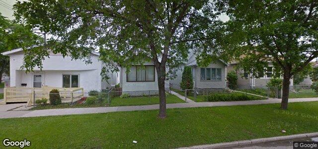 Larawan ng 1017 Manitoba Avenue sa Winnipeg, Manitoba