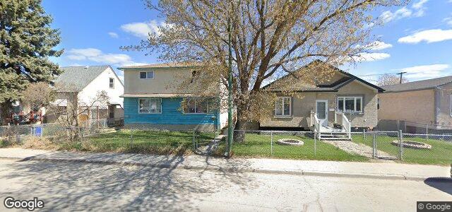 Larawan ng 1019 Selkirk Avenue sa Winnipeg, Manitoba