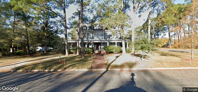 Larawan ng 1020 College Avenue sa Winnipeg, Manitoba