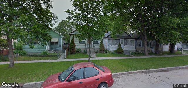 Larawan ng 1021 Aberdeen Avenue sa Winnipeg, Manitoba
