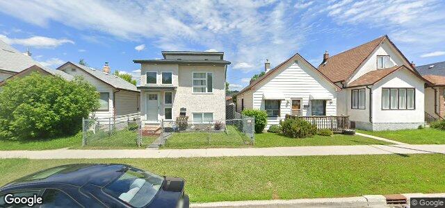 Larawan ng 1021 Burrows Avenue sa Winnipeg, Manitoba