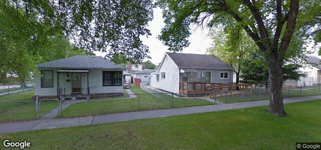 Larawan ng 1022 Boyd Avenue sa Winnipeg, Manitoba