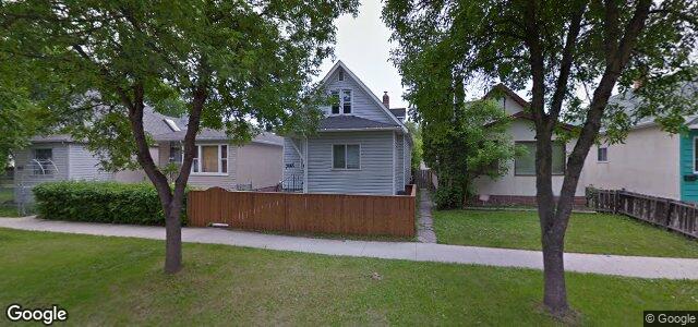 Larawan ng 1042 Manitoba Avenue sa Winnipeg, Manitoba