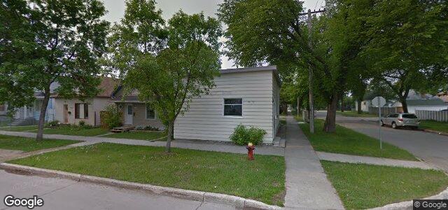 Photo of 1044 Aberdeen Avenue in Winnipeg, Manitoba