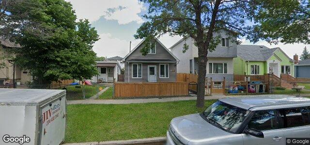 Larawan ng 1049 Magnus Avenue sa Winnipeg, Manitoba