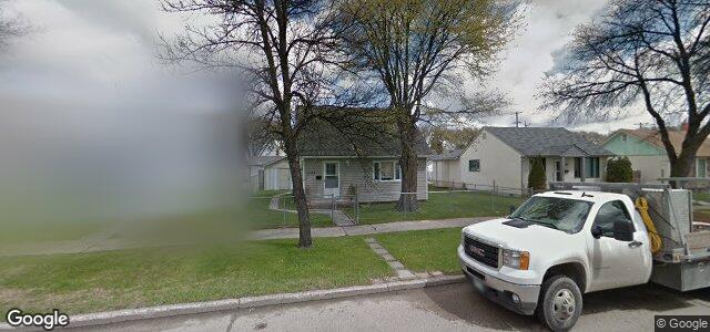 Larawan ng 1049 Redwood Avenue sa Winnipeg, Manitoba
