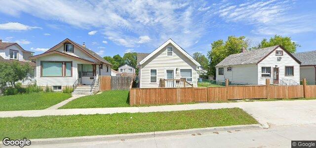Larawan ng 1051 Burrows Avenue sa Winnipeg, Manitoba