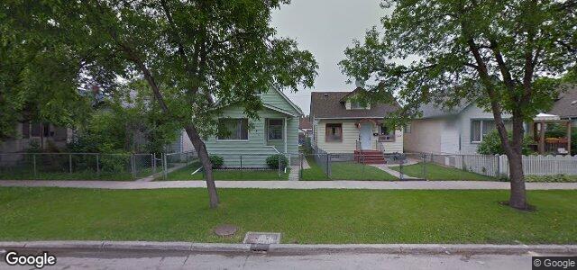 1051 Manitoba Avenue（加拿大曼尼托巴省温尼伯市）房屋照片