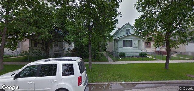 Larawan ng 1053 Manitoba Avenue sa Winnipeg, Manitoba
