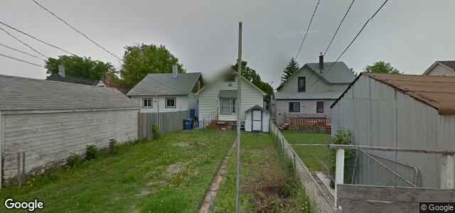 Larawan ng 1053 Pritchard Avenue sa Winnipeg, Manitoba