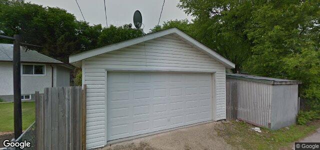 Larawan ng 1077 Boyd Avenue sa Winnipeg, Manitoba