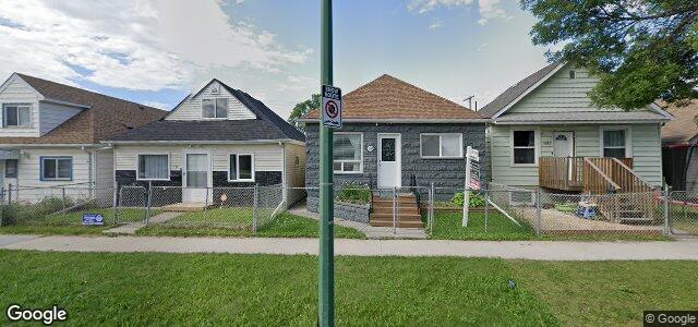 Larawan ng 1080 Aberdeen Avenue sa Winnipeg, Manitoba