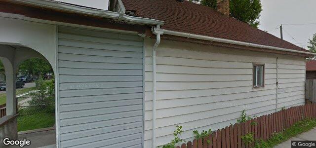 Larawan ng 1084 Manitoba Avenue sa Winnipeg, Manitoba