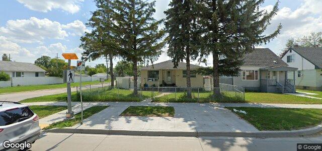 Larawan ng 1084 Mountain Avenue sa Winnipeg, Manitoba