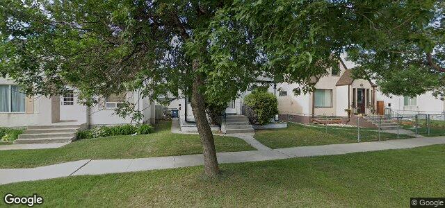 Larawan ng 1100 Aberdeen Avenue sa Winnipeg, Manitoba