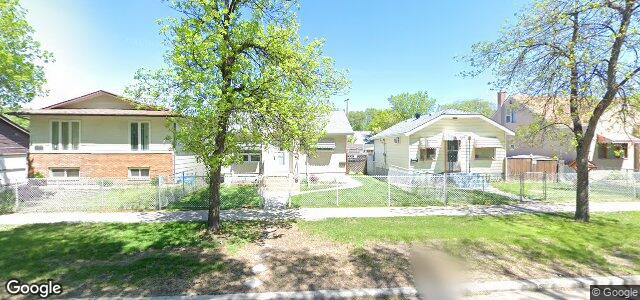 Larawan ng 1101 Redwood Avenue sa Winnipeg, Manitoba