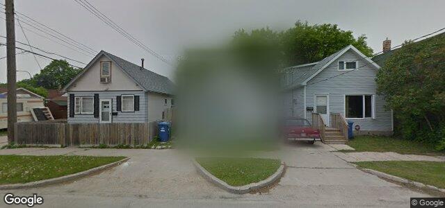 Larawan ng 156 Battery Street sa Winnipeg, Manitoba