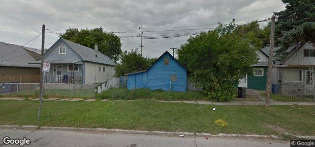 Larawan ng 242 Battery Street sa Winnipeg, Manitoba
