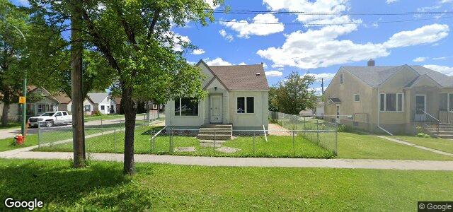 Larawan ng 251 Sgt Tommy Prince Street sa Winnipeg, Manitoba