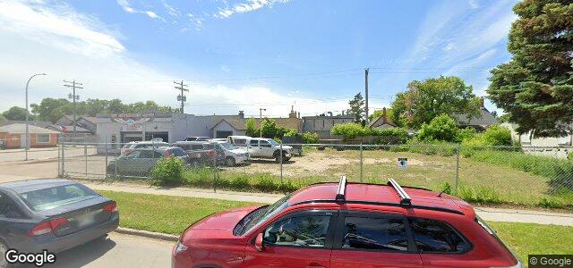 Larawan ng 788 Burrows Avenue sa Winnipeg, Manitoba