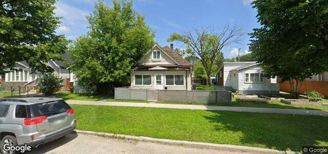 Larawan ng 803 Pritchard Avenue sa Winnipeg, Manitoba