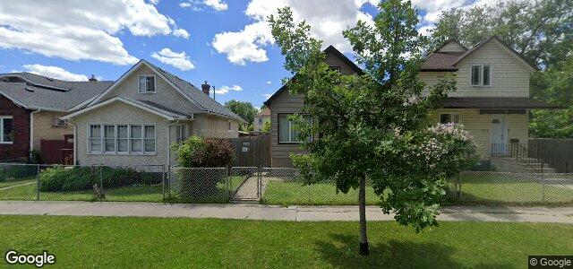 Larawan ng 810 Magnus Avenue sa Winnipeg, Manitoba
