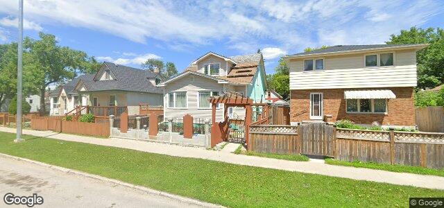 Larawan ng 819 Burrows Avenue sa Winnipeg, Manitoba
