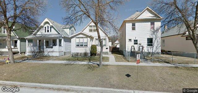 Larawan ng 823 Manitoba Avenue sa Winnipeg, Manitoba