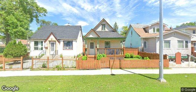 Larawan ng 827 Burrows Avenue sa Winnipeg, Manitoba