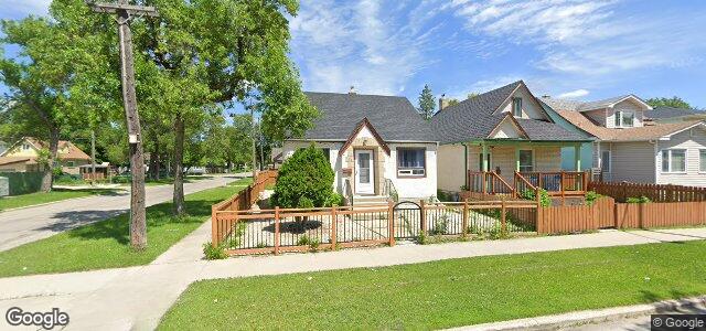 Larawan ng 829 Burrows Avenue sa Winnipeg, Manitoba