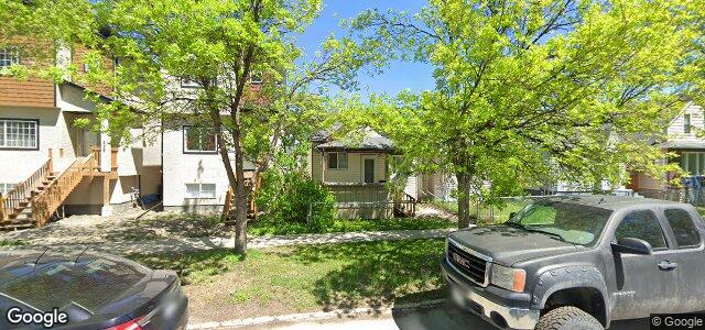 Larawan ng 829 Redwood Avenue sa Winnipeg, Manitoba