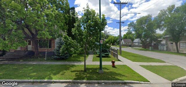 Larawan ng 830 Magnus Avenue sa Winnipeg, Manitoba